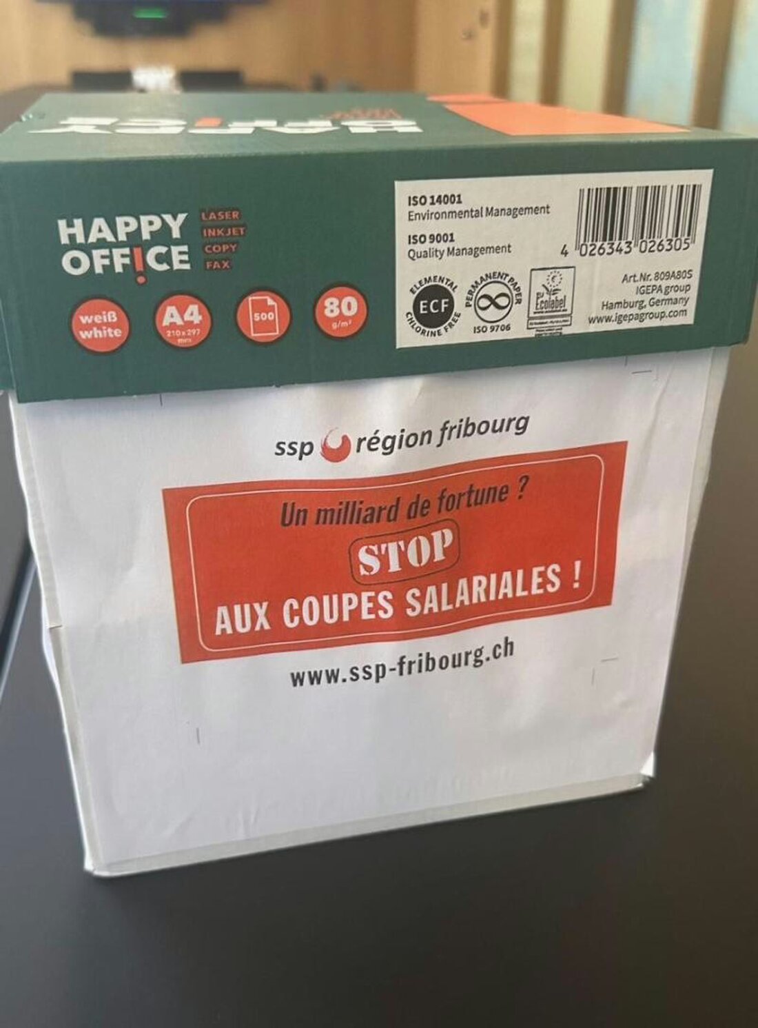 Im Kanton Freiburg wurde eine Petition mit 2100 Unterschriften für die Indexierung von Löhnen und Renten eingereicht.