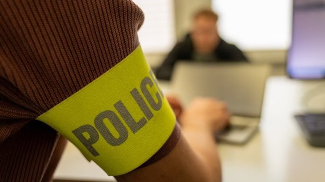 Nach einem Raubüberfall auf ein Juweliergeschäft in Visp am 14. November 2023 wurden zwei tatverdächtige Italiener festgenommen.