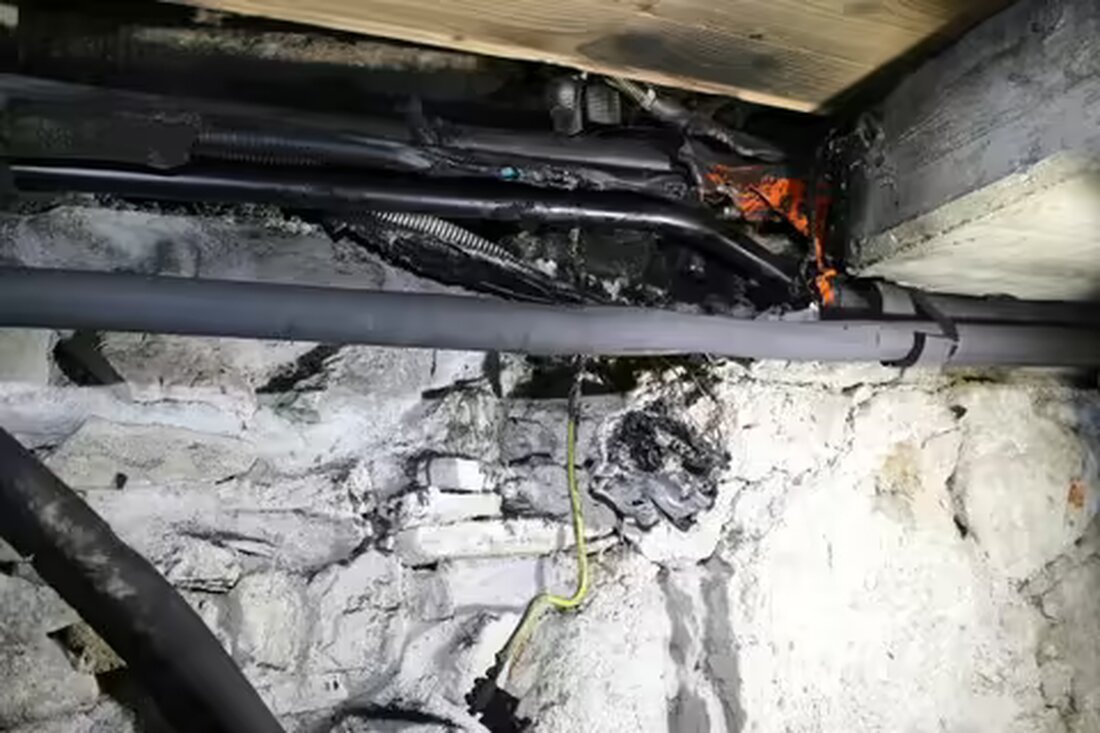 Am Sonntagabend entbrannte ein Brand in Schwende, der dank schneller Intervention der Hotelwirte und Feuerwehr schnell unter Kontrolle gebracht wurde.