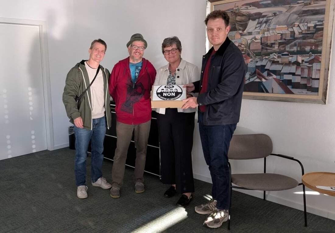 Die Sozialdemokratische Partei Freiburg und andere haben ein Referendum gegen das SKfG angekündigt. Unterschriftensammlung bis 16. Januar 2026.