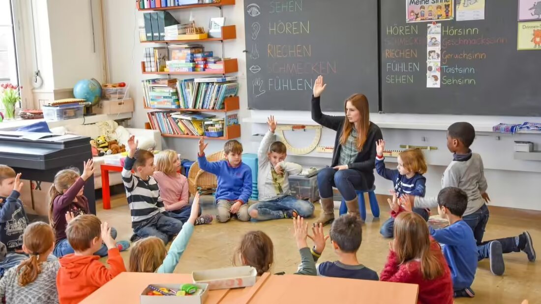 Der Zürcher Regierungsrat lehnt die «Förderklassen-Initiative» ab und schlägt stattdessen erweiterte Lernräume zur schulischen Entlastung vor.