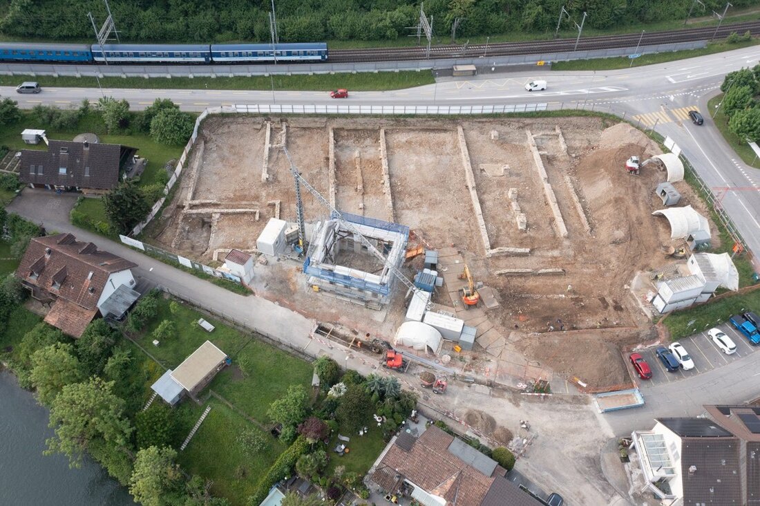 Die Rettungsgrabung in Gebenstorf, durchgeführt von der Kantonsarchäologie, erbrachte bedeutende neue Erkenntnisse zu römischen Großbauten, die eng mit dem Legionslager Vindonissa verbunden sind.