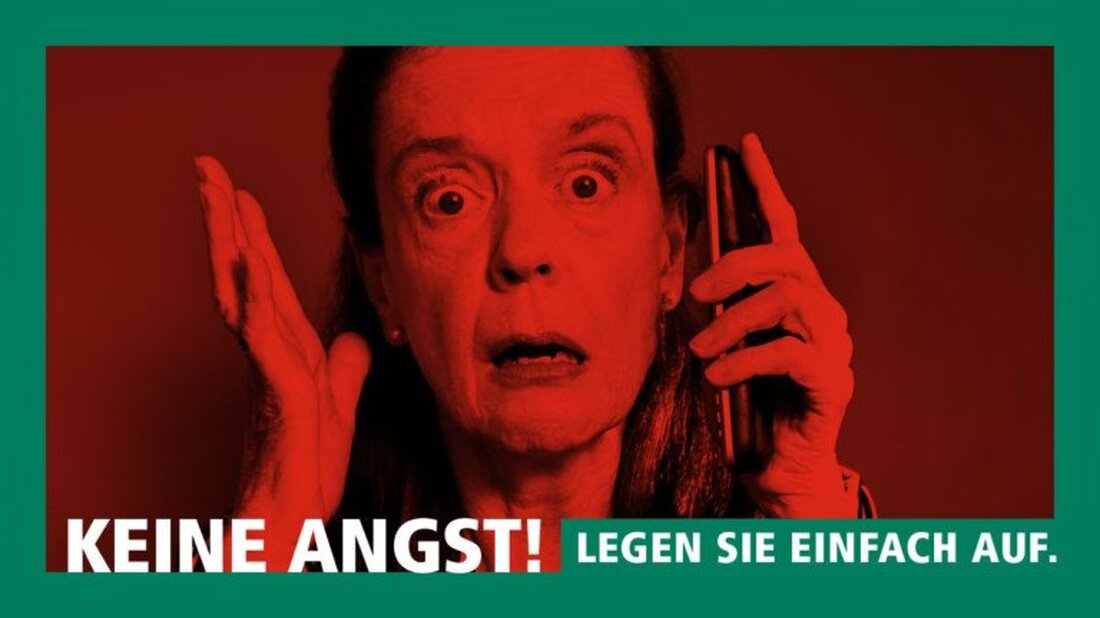 Kantonspolizei Wallis nimmt Betrüger nach Schockanruf fest: Frau übergibt Bankkarte, 3.000 Franken abgehoben. Warnhinweise.
