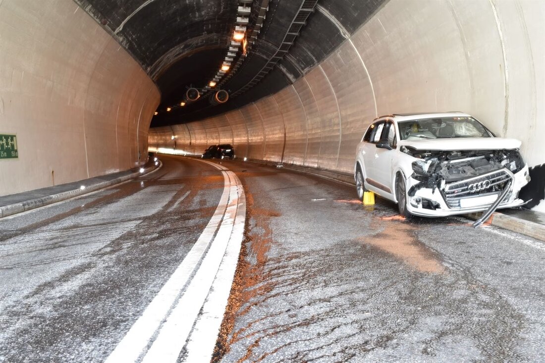 Am 9. Juni 2025 kam es im Bärenburgtunnel A13 zu einer Frontalkollision. Fünf Personen wurden verletzt, die Unfallursache ermittelt.