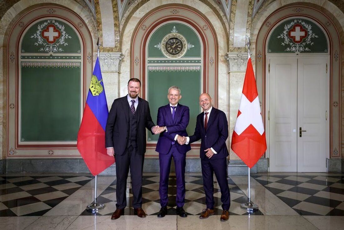 Bundesrat Beat Jans empfing Regierungsräte Hubert Büchel und Emanuel Schädler in Bern zum Austausch über EU-Migrationspolitik und Zusammenarbeit.