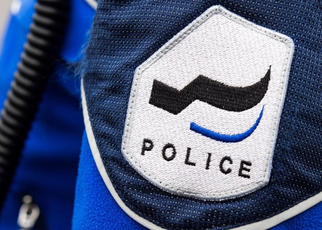 Ein tödlicher Arbeitsunfall ereignete sich am 28. Juli 2025 in Châtel-St-Denis. Ein 59-jähriger Mann aus Waadt starb vor Ort.