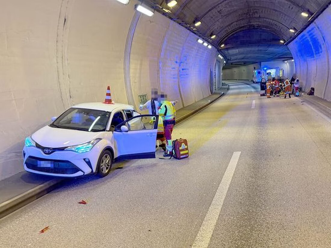 Am 24. April 2025 ereignete sich im Kirchenwaldtunnel A2 ein Verkehrsunfall mit zwei Verletzten und erheblichem Sachschaden.
