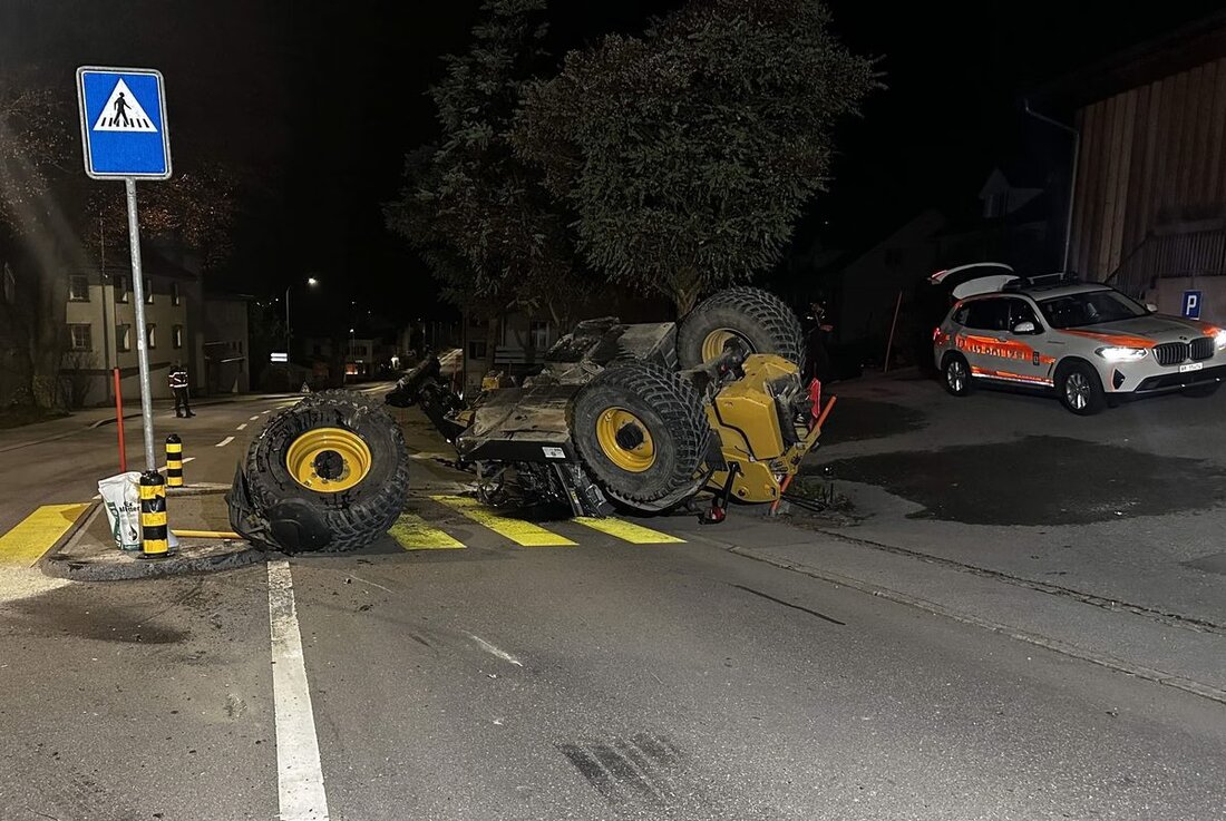 Ein 49-Jähriger verursachte am 10. November 2025 in Gais einen Selbstunfall mit einem Teleskoplader, der hohen Sachschaden anrichtete.