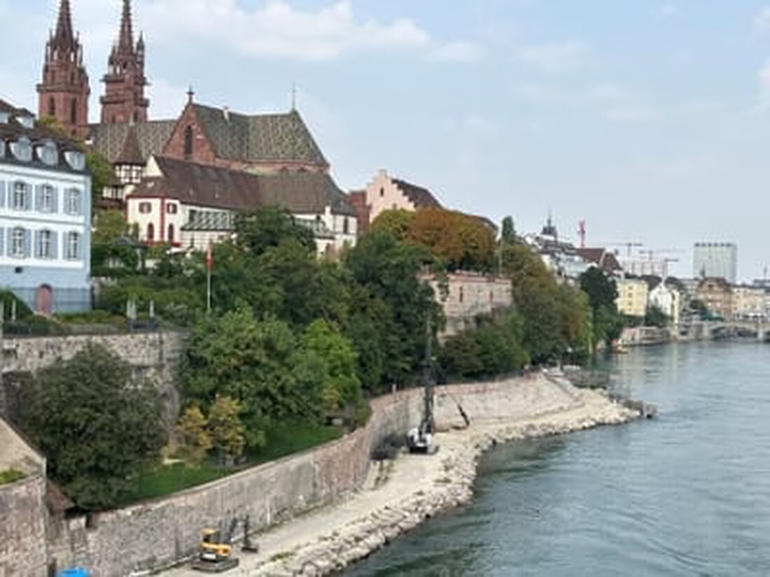 Das Bau- und Verkehrsdepartement beginnt Bohrarbeiten zur Sicherung der Pfalzböschung am Rheinufer. Dauer: zwei Monate.