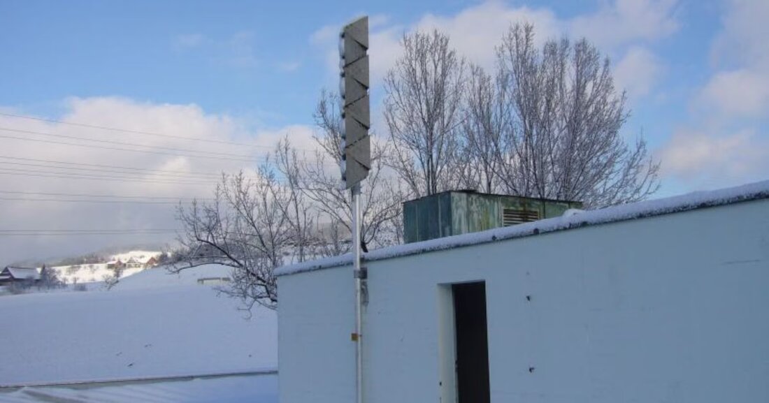Am 5. Februar 2025 testete der Kanton Zug erfolgreich 48 stationäre und 25 mobile Sirenen des Polyalert-Systems.
