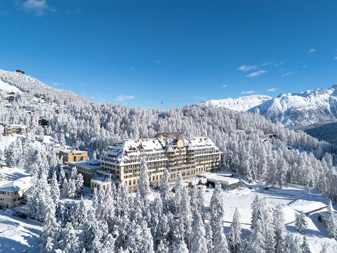 Fabrizio Zanetti präsentiert vom 5. bis 8. November 2025 im «focus ATELIER» ein kreatives 8-Gang-Menü aus dem «Suvretta House».