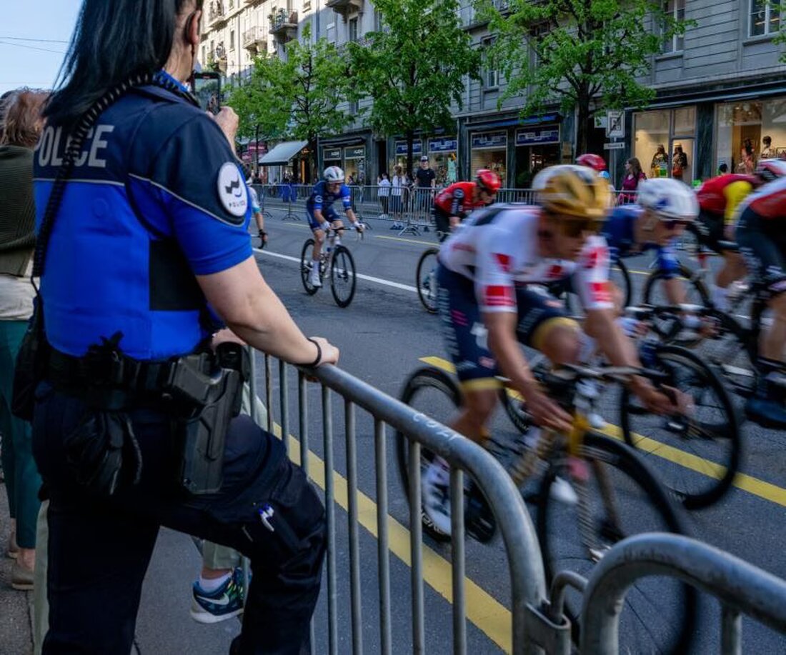 Im Juni 2025 finden zwei Etappen der Tour de Suisse durch den Kanton Freiburg statt, mit Verkehrseinschränkungen und Zuschauerhinweisen.