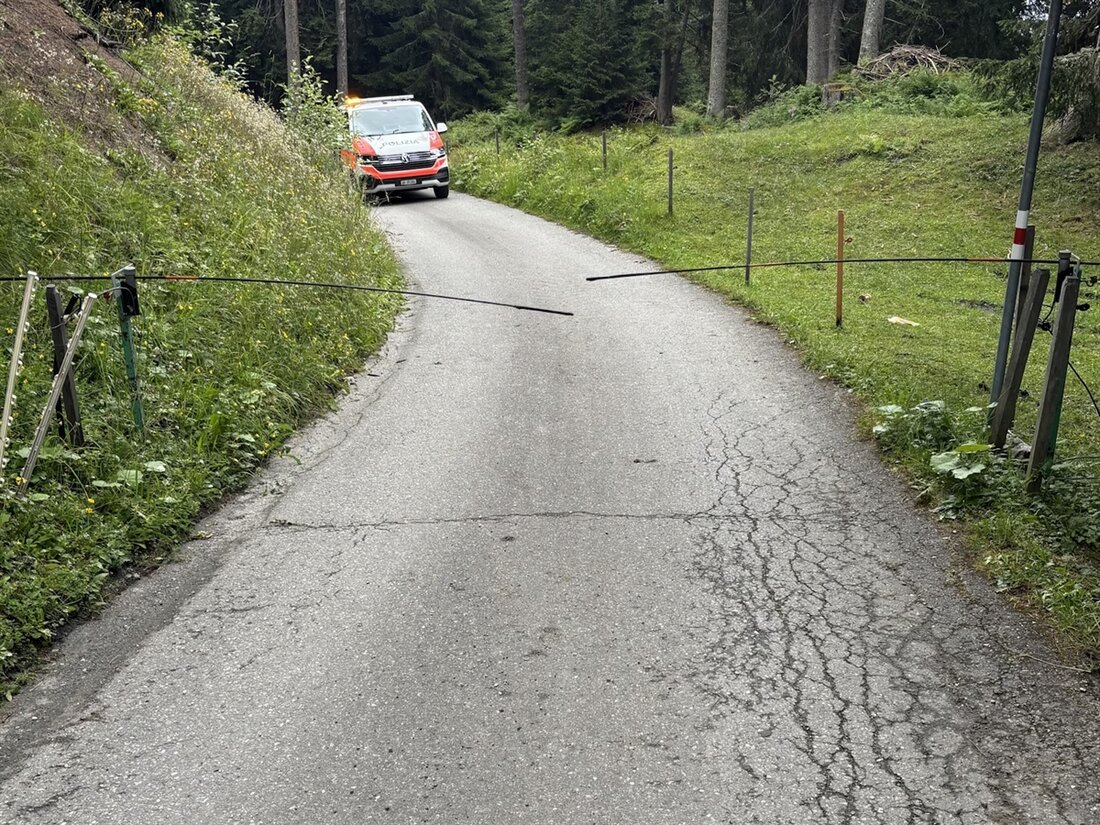 Am Mittwochmorgen kam es in Vella zu zwei schweren Trottinett-Unfällen. Ein 31-Jähriger und eine Frau wurden verletzt und ins Spital geflogen.