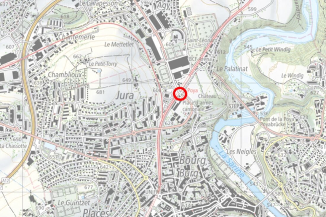 In Freiburg beginnen die Umbaumaßnahmen an der Kreuzung Grandfey, um Sichtverhältnisse zu verbessern und Veloverkehr zu fördern.