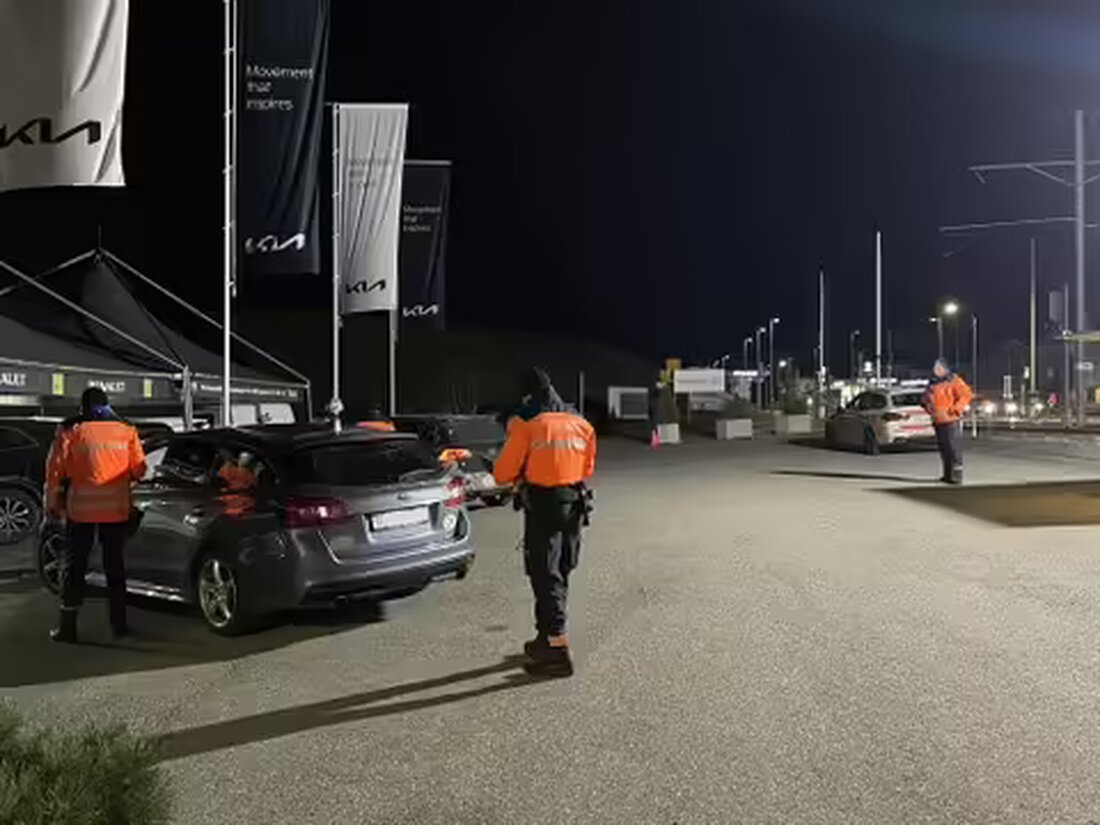 Kantonspolizei Appenzell I.Rh. führte Verkehrskontrolle zur Fahrzeugbeleuchtung durch; defekte Lichter vor Ort repariert.