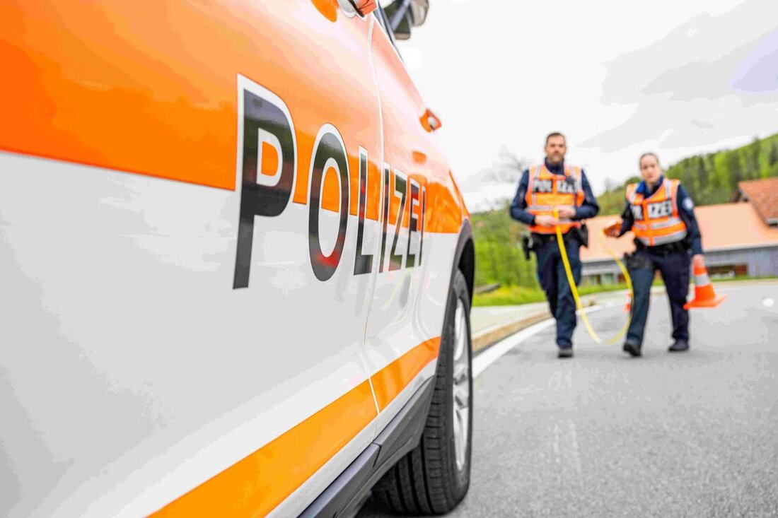 Die Verkehrsunfallstatistik 2024 der Kantonspolizei Appenzell Ausserrhoden zeigt einen Anstieg bei Unfällen und Verletzten, insbesondere bei Motorrädern.