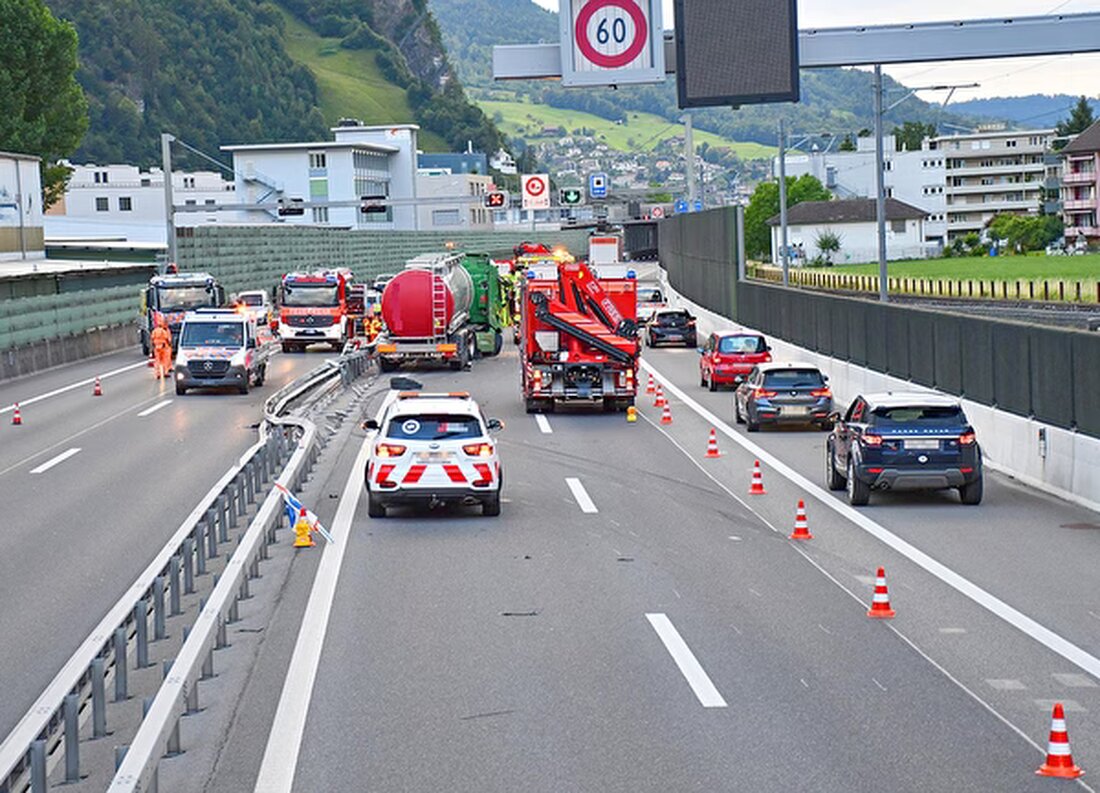 Im Jahr 2024 stiegen die Verkehrsunfälle im Kanton Nidwalden leicht an. Der Artikel analysiert die Ursachen und Auswirkungen.