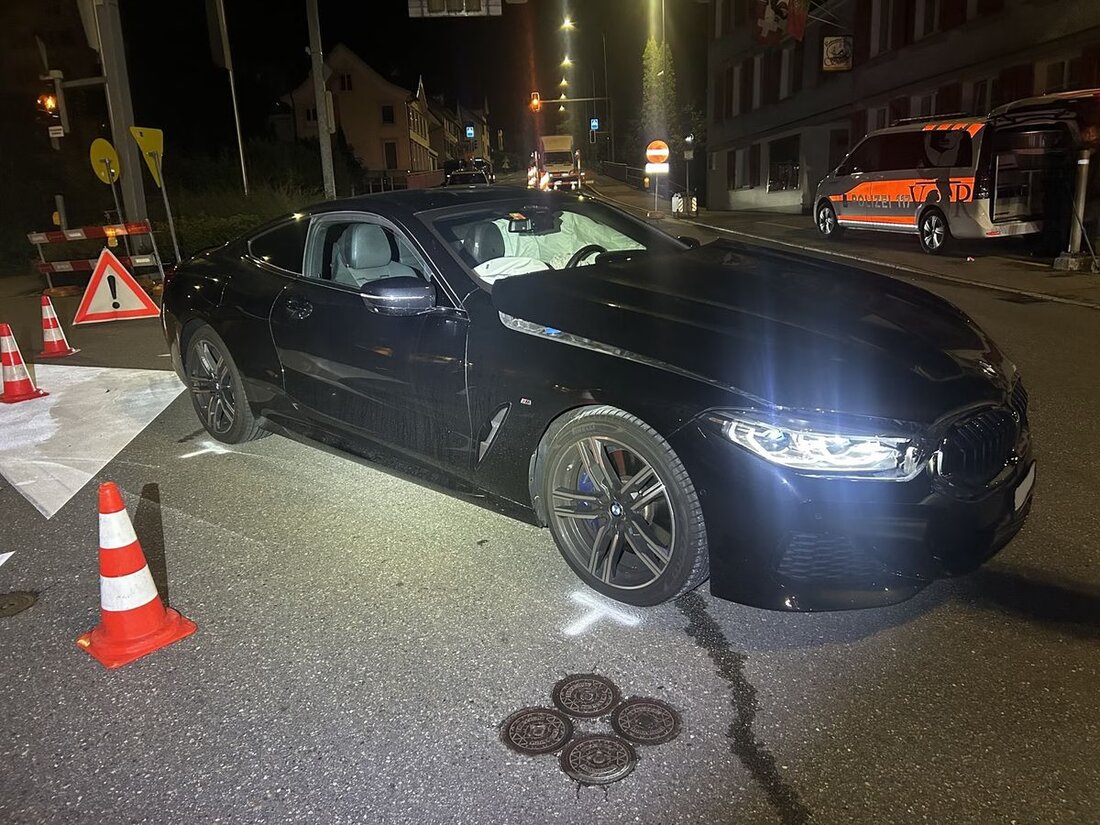 In Herisau kam es am 27. August 2025 zu einem Verkehrsunfall, als ein Fahrer bei einer Kreuzung den Vorrang missachtete. Ein Beteiligter wurde leicht verletzt.