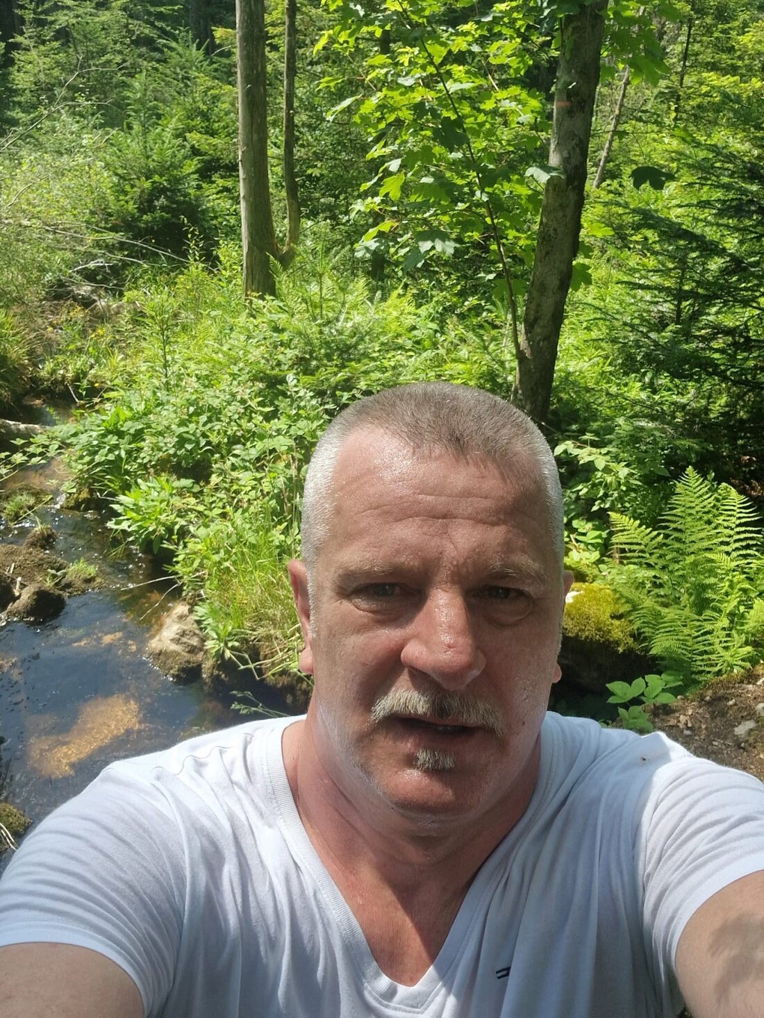 Kurtisi Senad (48) wird seit dem 25. August 2025 in Niederlenz vermisst. Hinweise bitte an die Kantonspolizei Aargau.