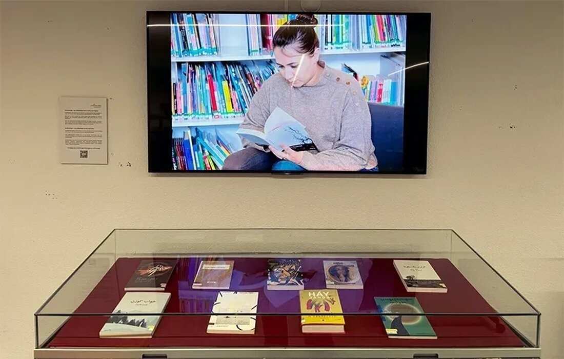 Die KUB lädt zur Entdeckung von LivrEchange ein – eine vielfältige Ausstellung zur sprachlichen Vielfalt des Kantons Fribourg bis 31. Dezember 2025.