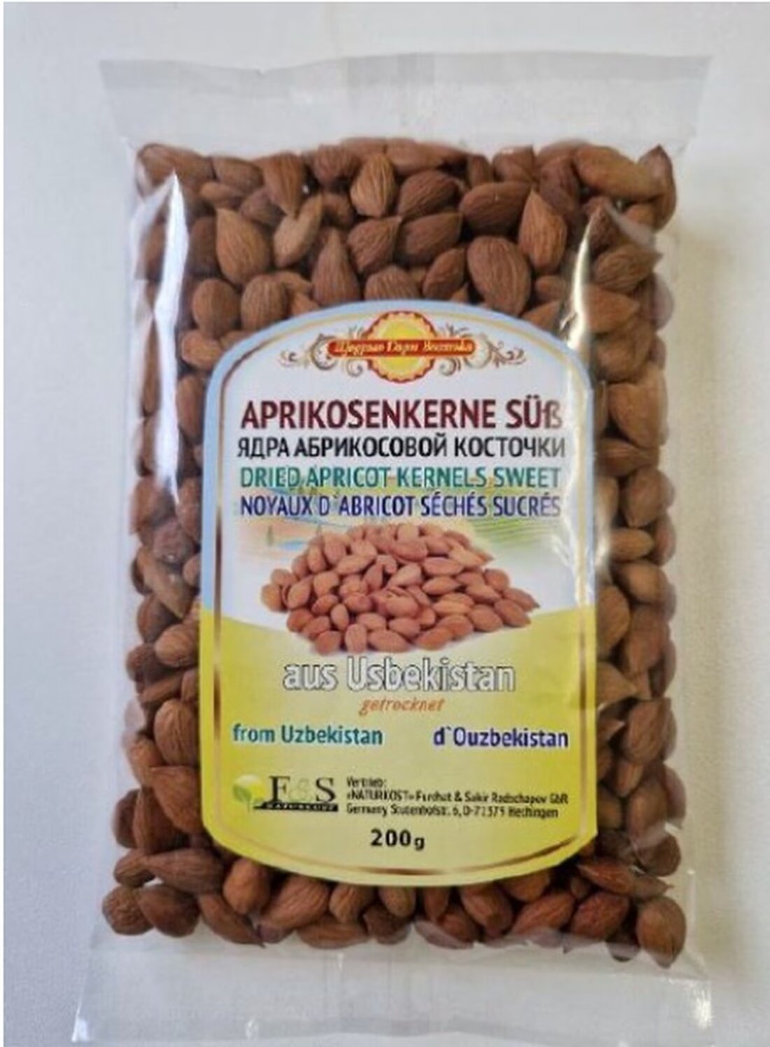 Öffentliche Warnung wegen zu hohem Blausäuregehalt in süßen Aprikosenkernen der Marke Naturkost F&S. Konsum wird dringend abgeraten.