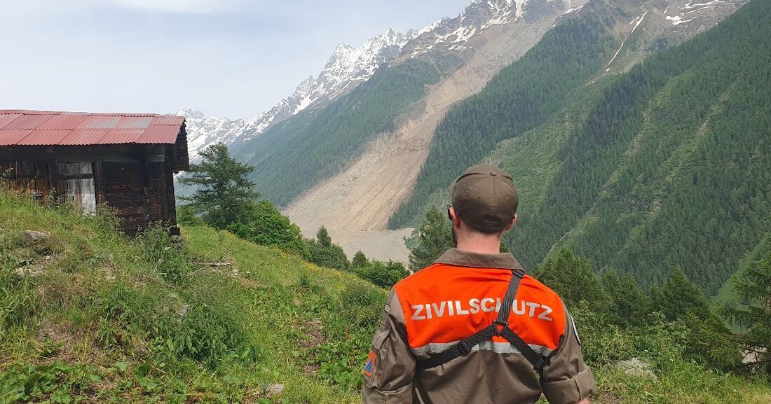 Die Zivilschutzorganisation Zug unterstützte vom 6. bis 21. Juni 2025 den Katastrophenschutz in Blatten nach einem Bergsturz.