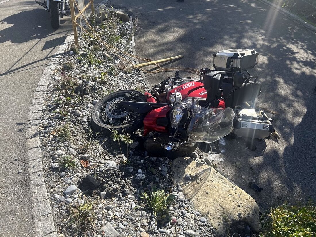 Zwei Motorradunfälle am 14. September 2025 in Urnäsch und Heiden: Verletzte und hoher Sachschaden durch Kollisionen.