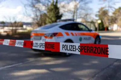 Schweizer am Bahnhof überfallen: Polizei sucht dringend Zeugen!