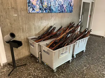 Grenzenlose Sicherheit: Waffensammelaktion der Polizei in Graubünden!