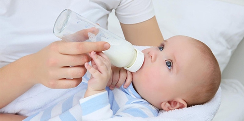 Giftige Babynahrung in der Schweiz: Rückruf und Gesundheitswarnung!