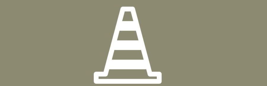 Lawinengefahr: Klöntalerstrasse bleibt bis auf Weiteres gesperrt!