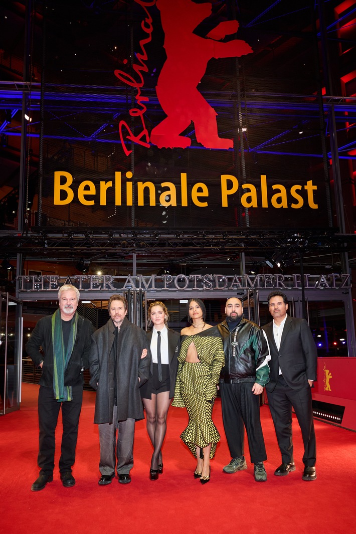Starbesetzte Premiere von  Good Luck, Have Fun, Don’t Die  begeistert Berlinale!
