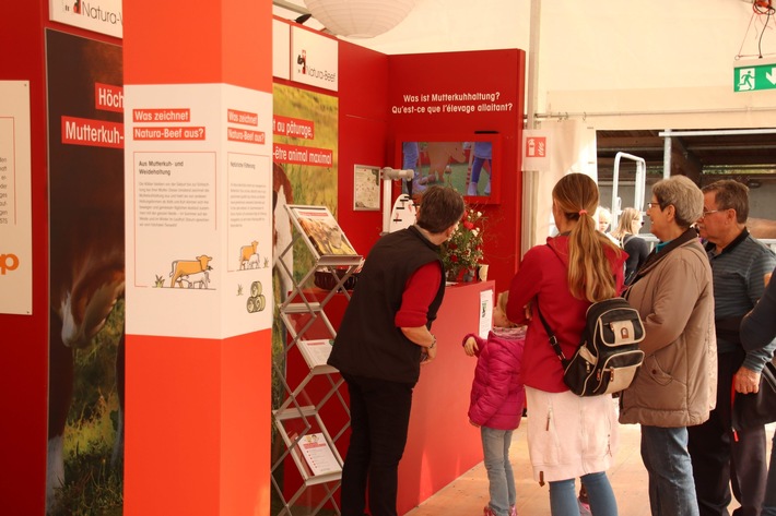 Mutterkuh Schweiz begeistert mit spannenden Einblicken an der AMA Aarau