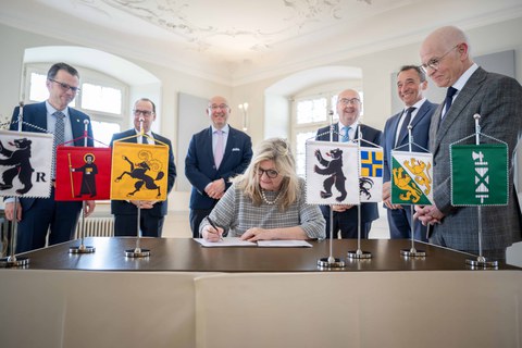 Ostschweiz fordert neue Verkehrsstrategien für nachhaltige Mobilität!