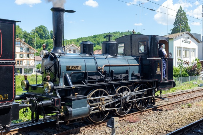 Dampflok «LANGNAU» sorgt für Aufregung: Führerstandsfahrten im Verkehrshaus!