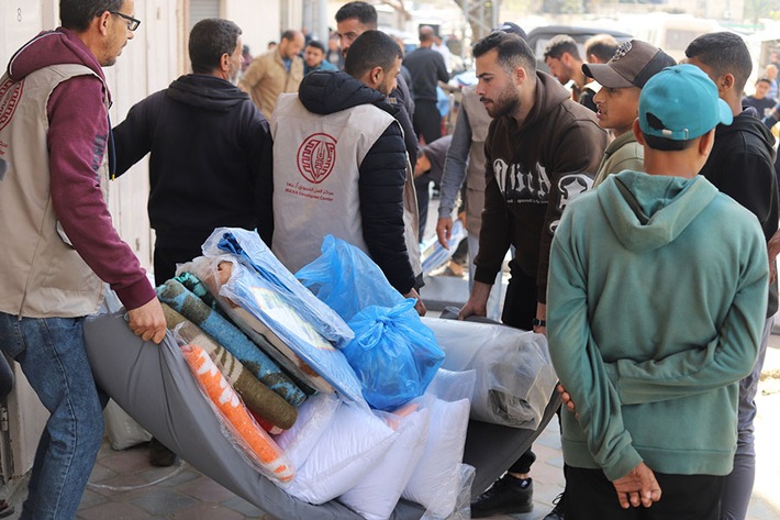 HEKS kämpft gegen das Leid im Nahen Osten: Nothilfe für Bedürftige!