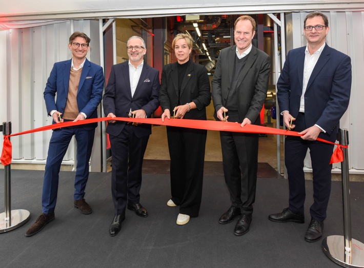 Henkel und Stadtwerke Düsseldorf: Warmes Wasser für unser Klima!