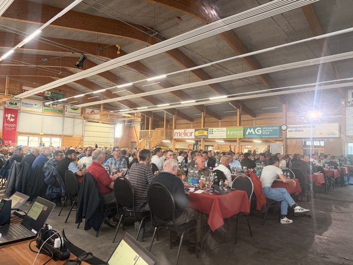 Milchkrise in Rothenthurm: Produzenten fordern Solidarität und Fairness!