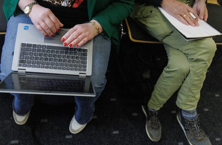 Tag des Lokaljournalismus: UNESCO setzt Zeichen für Medienvielfalt!