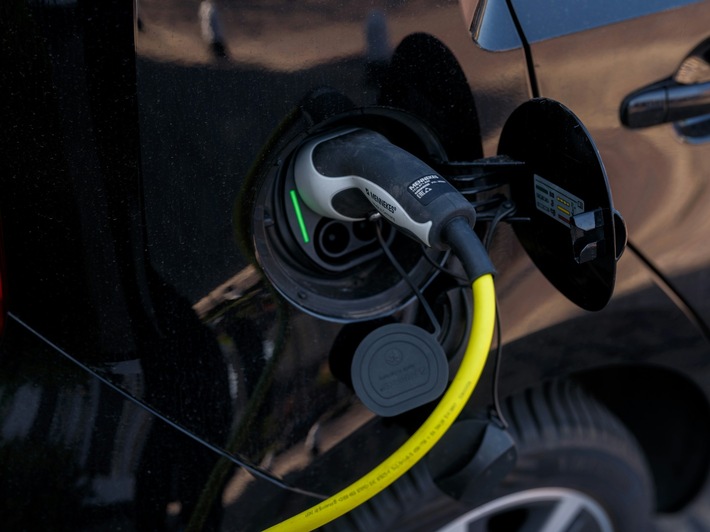 Transparente E-Auto-Deals: So verkaufen Sie erfolgreich in der Schweiz!